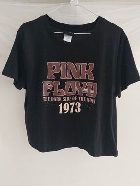 Pink Floyd Dark Side of the Moon Black Crop Top Size XL